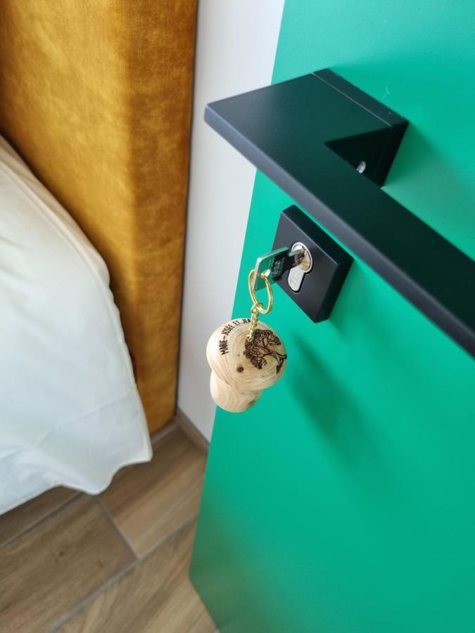 Bed & Breakfast Cerf, Ouvre-moi *